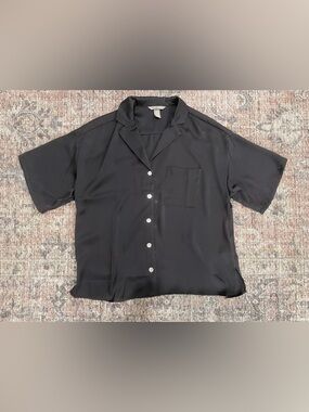 H&M short sleeve top